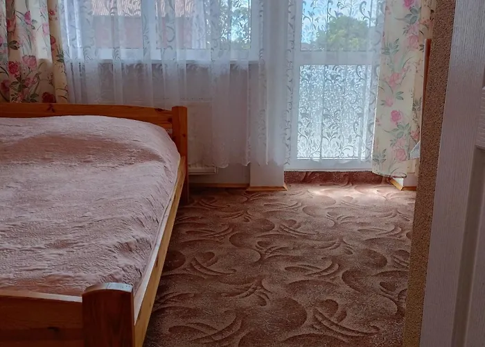 فندق مبيت وإفطار Andrzejowka